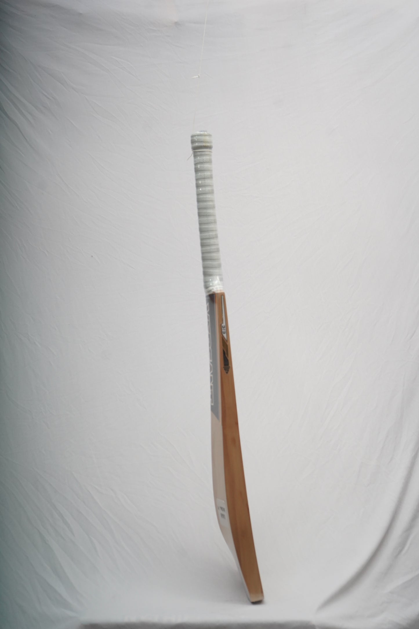 Versant Rook English Willow Cricket Bat