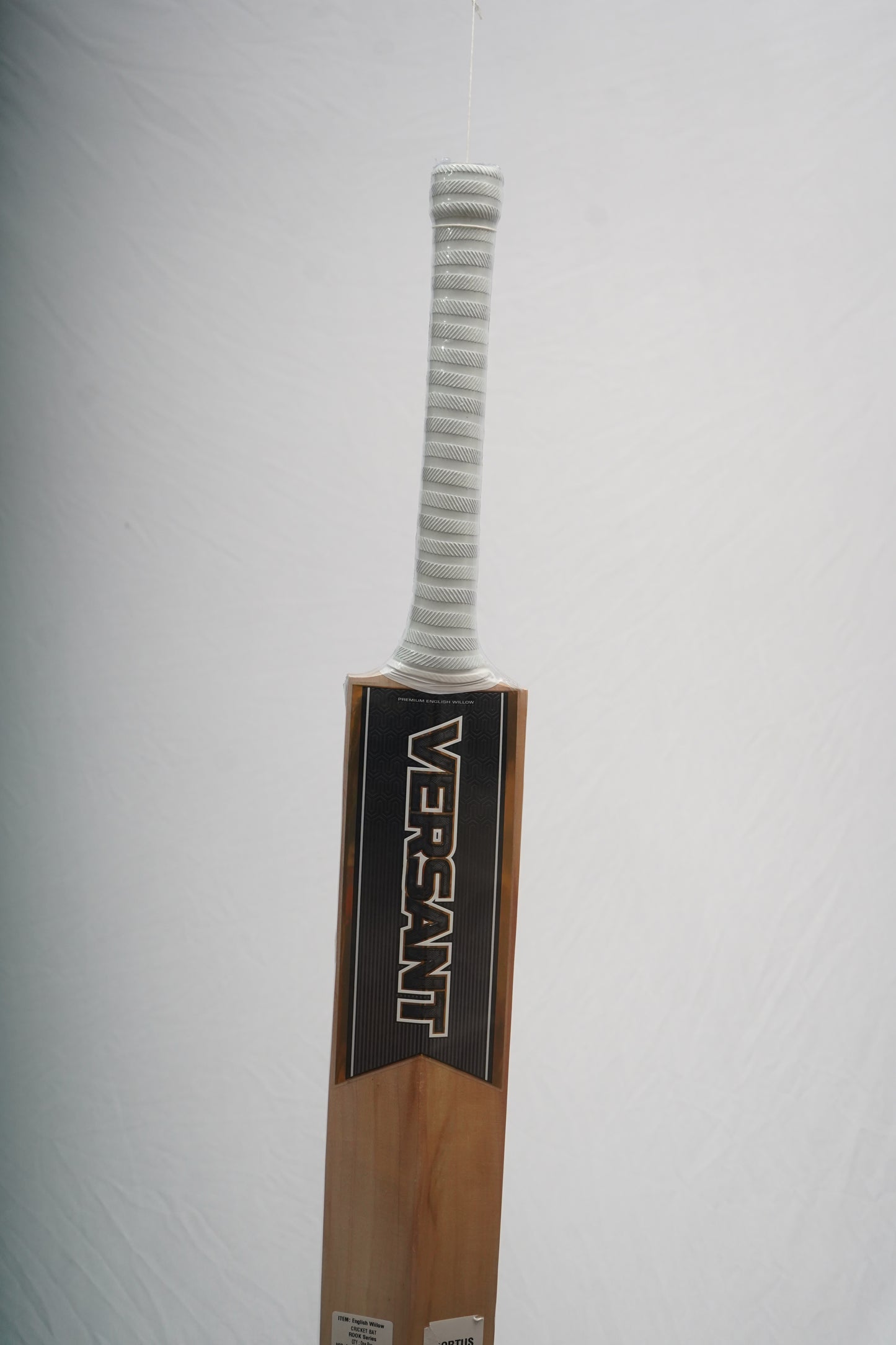 Versant Rook English Willow Cricket Bat