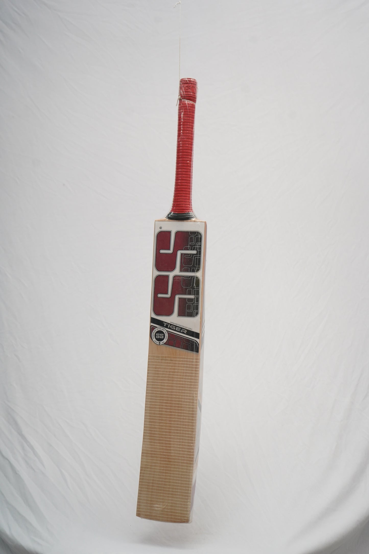SS Tiger English Willow Cricket Bat - Size 6