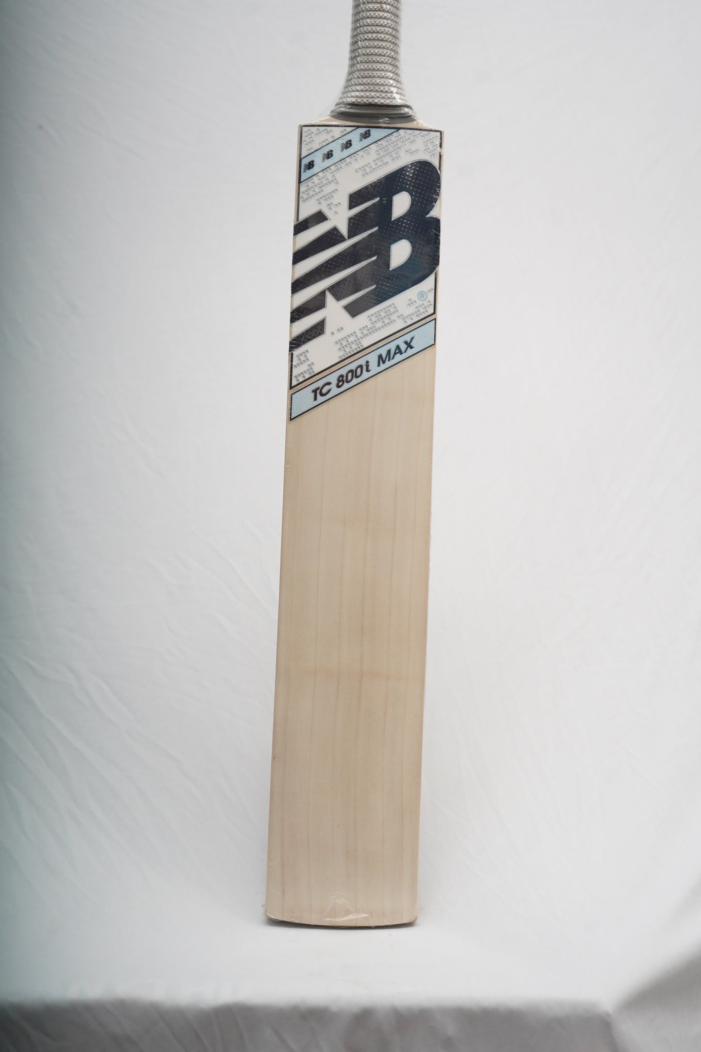 New Balance 700i Max English Willow Cricket Bat