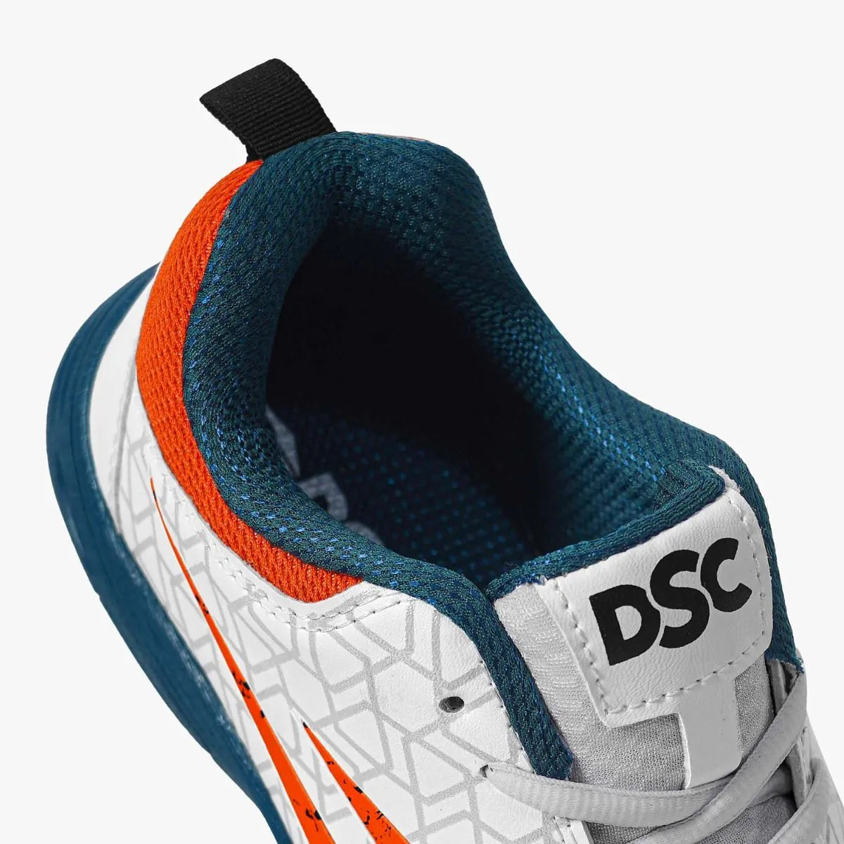DSC Belter Kids Cricket Shoes